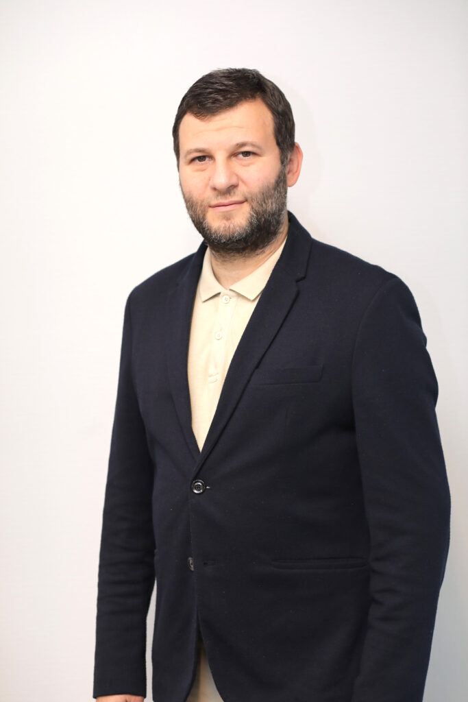 დავით მაღრაძე